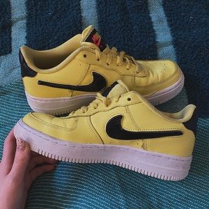 Yellow Nike Air Force 1 Lowtop Pulse | Size 6.5